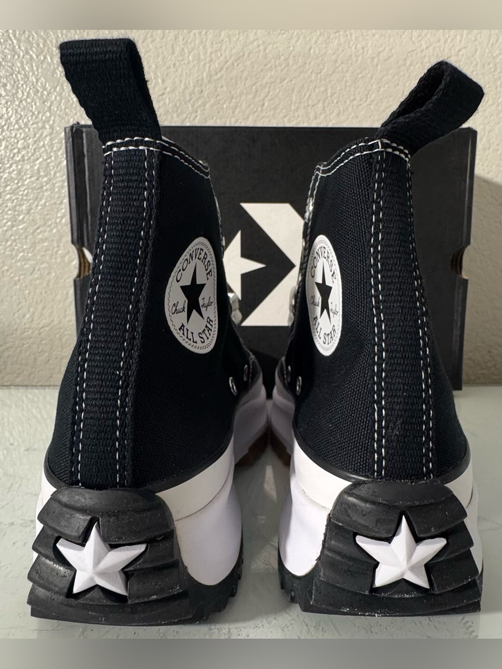Converse Run Star Hike High Top Shoes in Black Size 8 - Picture 2 of 7